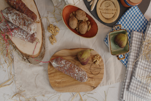 Originial französische Salami mit Walnuss-Feige-Kastanie