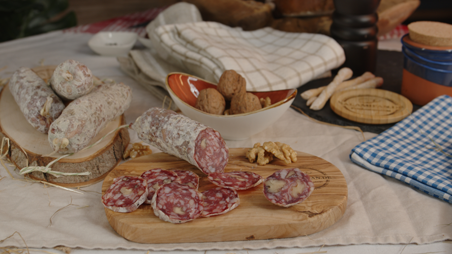 Original französische Salami mit Walnüssen