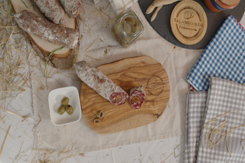 Originial französische Salami mit Oliven