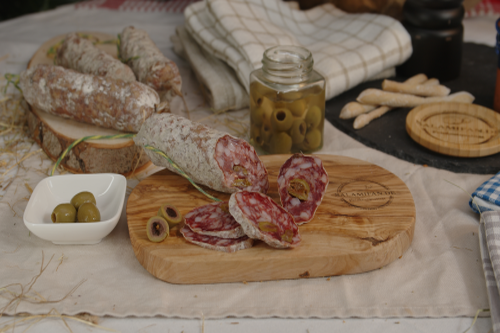 Originial französische Salami mit Oliven