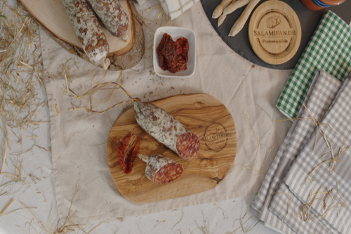 Originial französische Salami mit getrockneten Tomaten